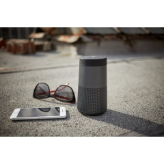 BOSE SOUNDLINK REVOLVE SCHWARZ Lautsprecher, Schwarz, Wasserfest