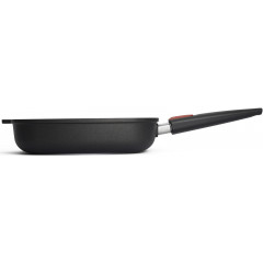 WOLL Bratpfanne »MADE IN GERMANY - Nowo Titanium« Aluminiumguss 1 Stk. tlg. 28x28 cm