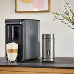 TCHIBO Esperto mini Kaffeevollautomat Schwarz