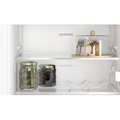 Siemens KI22LADD1 iQ500 Kühlschrank (Einbau) 56 cm Nischenbreite mit Gefrierfach Weiß