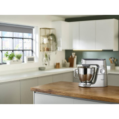 KENWOOD Titanium Chef Baker XL KVL85.004SI mit integrierter Waage, Patisserie-Set und 2 Rührschüsseln Küchenmaschine Silber (Rührschüsselkapazität: 7 l, 1200 Watt)