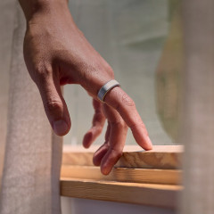 OURA Ring 4, Größe 11, Brushed Silver, Smart Ring