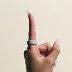 OURA Ring 4 Ceramic, Größe 6, Petal Smart Ring