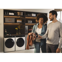 HAIER HW80-B14959EU1 I-PRO SERIE 5 Waschmaschine (8 kg, 1330 U/Min., A)