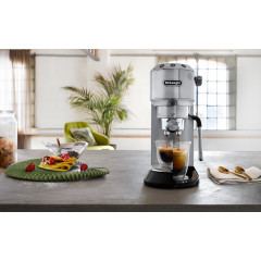 DELONGHI EC885.M Espressomaschine Silber