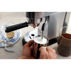 DELONGHI EC885.M Espressomaschine Silber