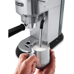 DELONGHI EC885.M Espressomaschine Silber