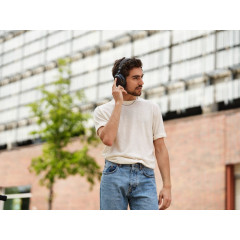 Sennheiser Momentum 4 Wireless Schwarz
