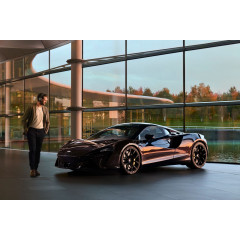 Bowers & Wilkins Px8 McLaren