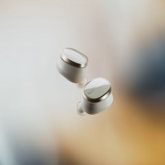 Bowers & Wilkins Pi8 Weiß