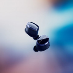 Bowers & Wilkins Pi8 Blau